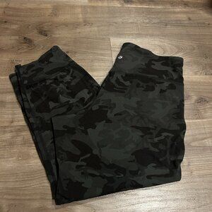 Lululemon Align Jogger Crop 23" Incognito Camo Multi Gator Green W6BBES Size 10